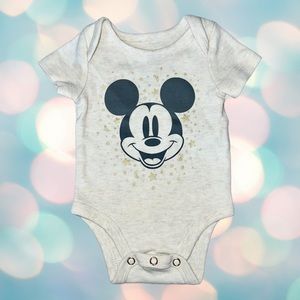 Disney Mickey Mouse Baby Boy’s Short Sleeve Bodysuit Onesie Size 0-3 Months